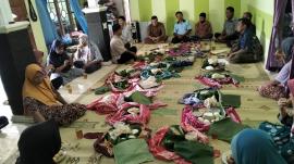 TRADISI RUWAHAN MASYARAKAT KALURAHAN KARANGTENGAH 